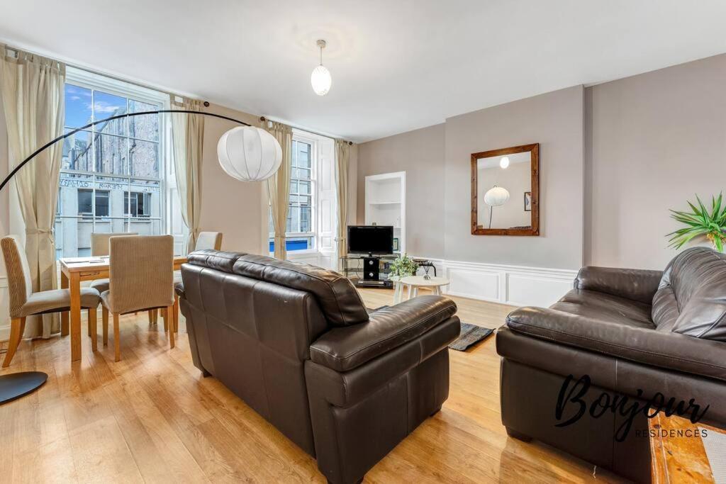 Monge Suite Old Town 2Br-1Ba, Near Royal Mile By Bonjour Residences Edinburgh Dış mekan fotoğraf