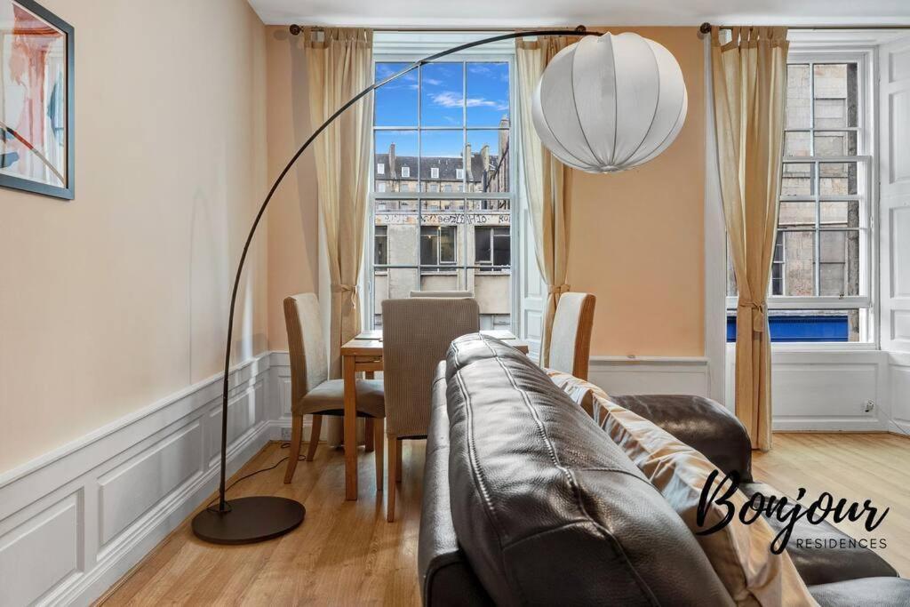Monge Suite Old Town 2Br-1Ba, Near Royal Mile By Bonjour Residences Edinburgh Dış mekan fotoğraf